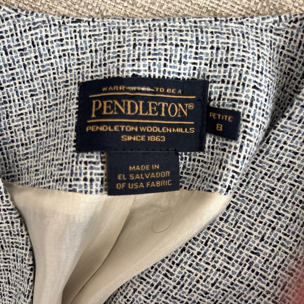 Pendleton Women's Light Gray Blazer - image 2